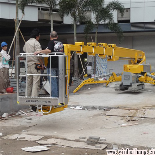 30米升降平臺(tái) 直臂式高空作業(yè)蜘蛛車