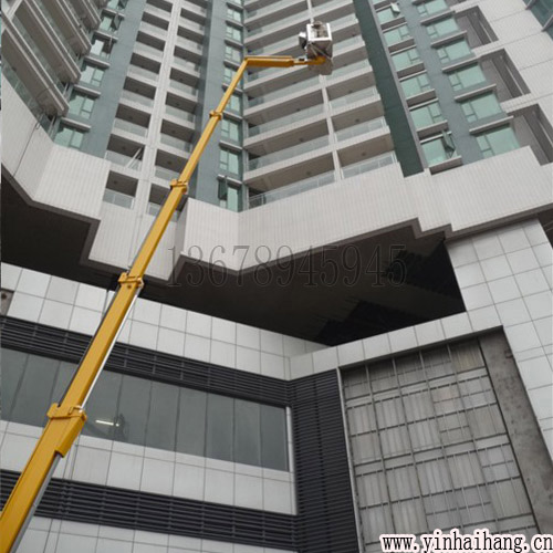 直臂式升降平臺(tái) 高空作業(yè)升降設(shè)備