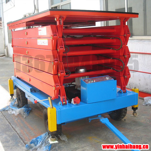 手推式剪叉式高空作業(yè)平臺