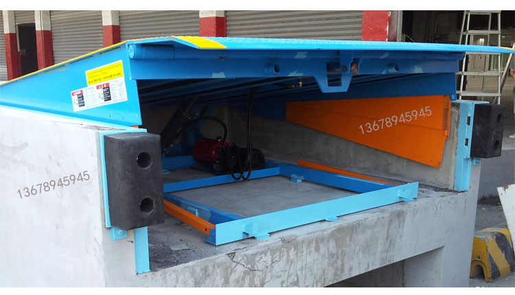 DCQ型號固定式登車橋6